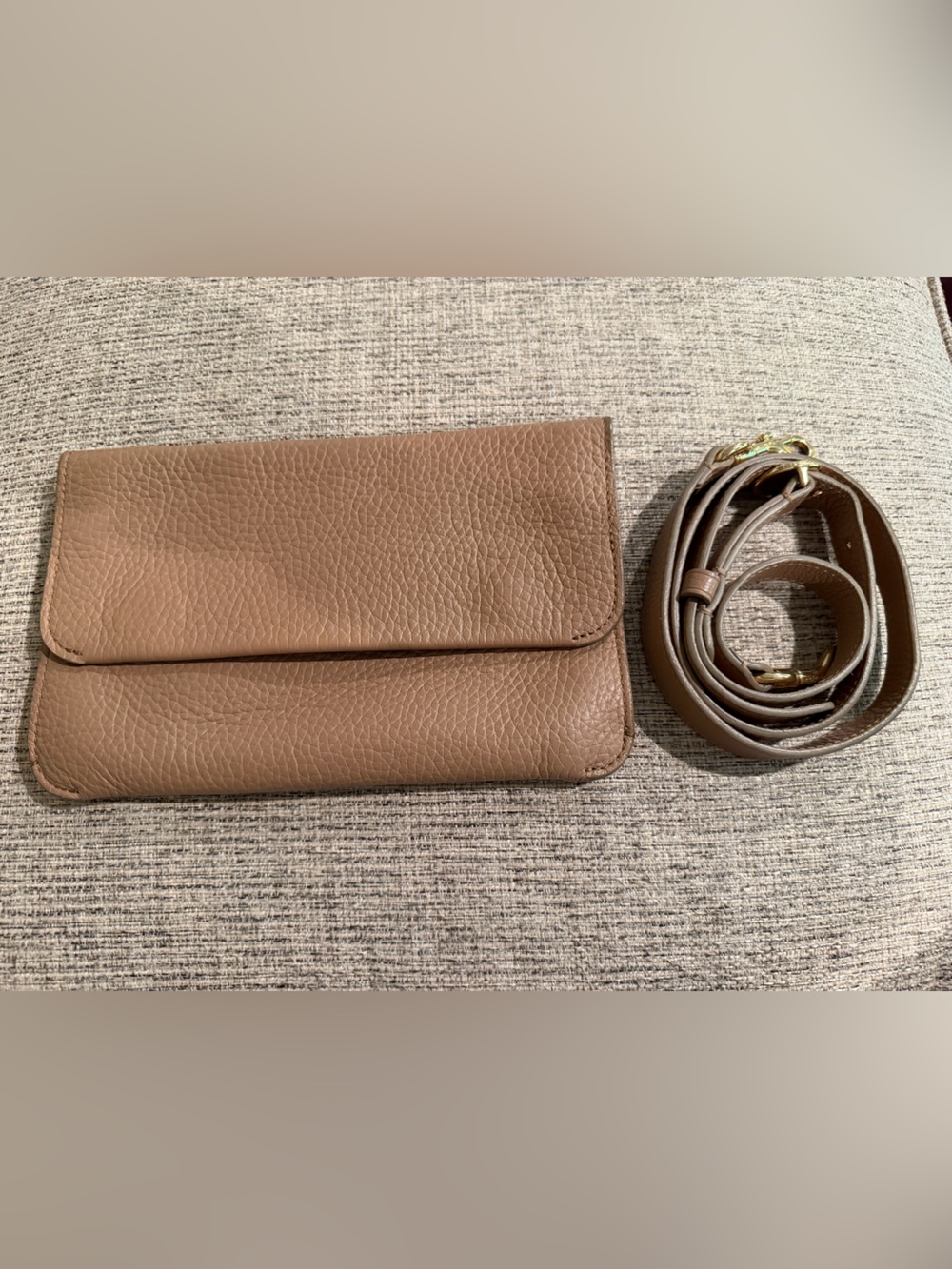 Cuyana Pebbled Leather System Pouch with Matching Strap in Saddle EUC